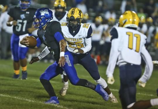 MacArthur beat Springfield Southeast 66-35